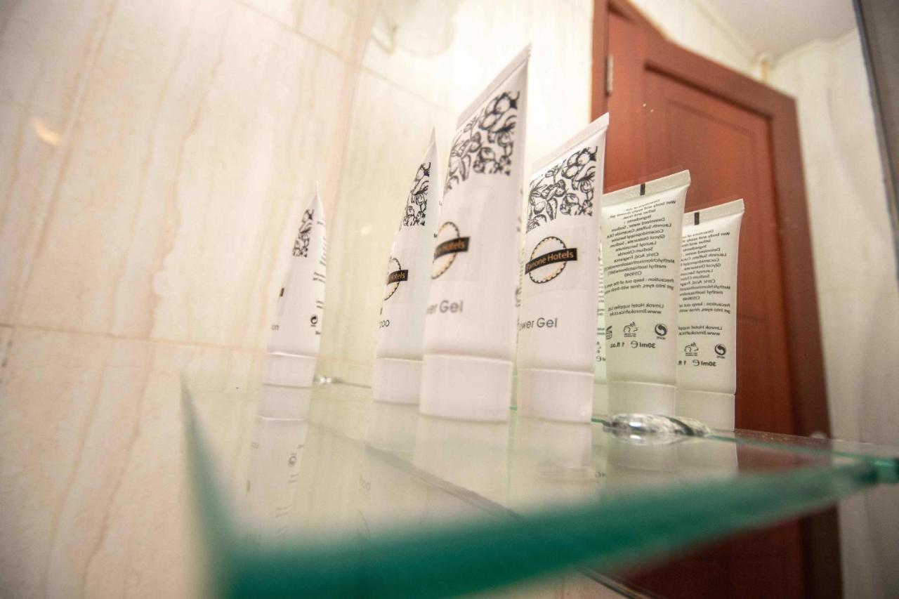 Panone Hotel Boma Boma la Ngombe Екстер'єр фото